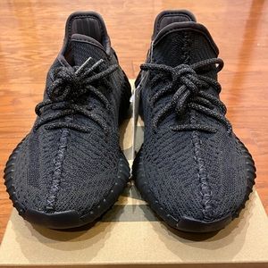 ADIDAS YEEZY BOOST 350 V2 BLACK